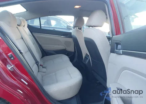 2017 Hyundai Elantra Value Edition z USA, uszkodzony, nr VIN KMHD84LFXHU337406